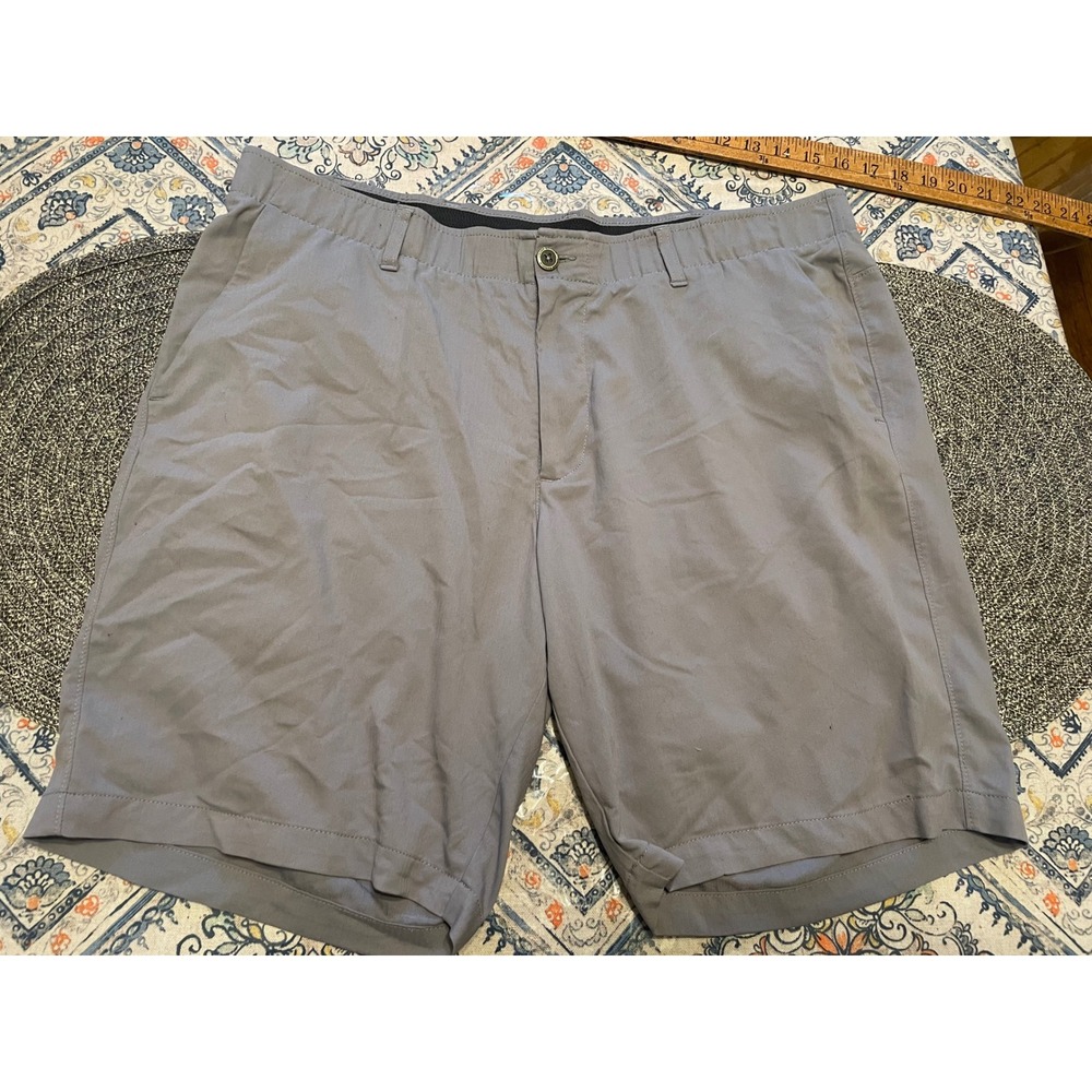 Under Armour Mens HeatGear Golf Shorts Grey Flat Front Size 40 Performance